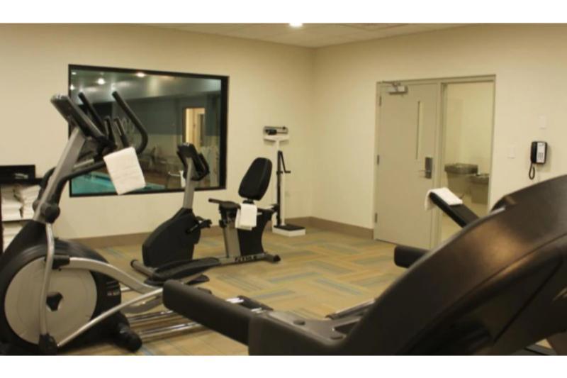 Holiday Inn Express Hotel & Suites Glasgow By Ihg Exteriör bild