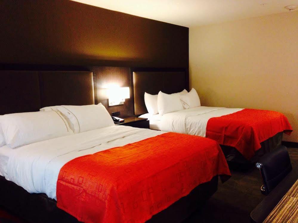 Holiday Inn Express Hotel & Suites Glasgow By Ihg Exteriör bild